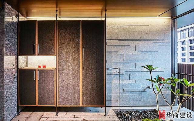 這樣的裝修設計加上160寸投影，沒有人會不喜歡