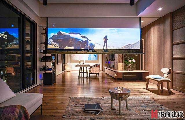 這樣的裝修設計加上160寸投影，沒有人會不喜歡