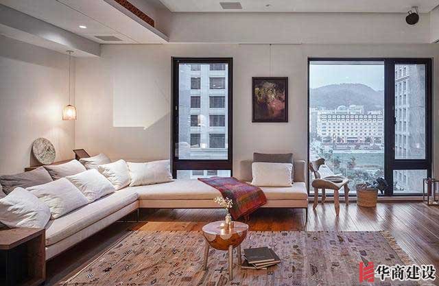 這樣的裝修設計加上160寸投影，沒有人會不喜歡