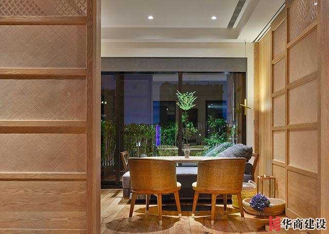 這樣的裝修設計加上160寸投影，沒有人會不喜歡