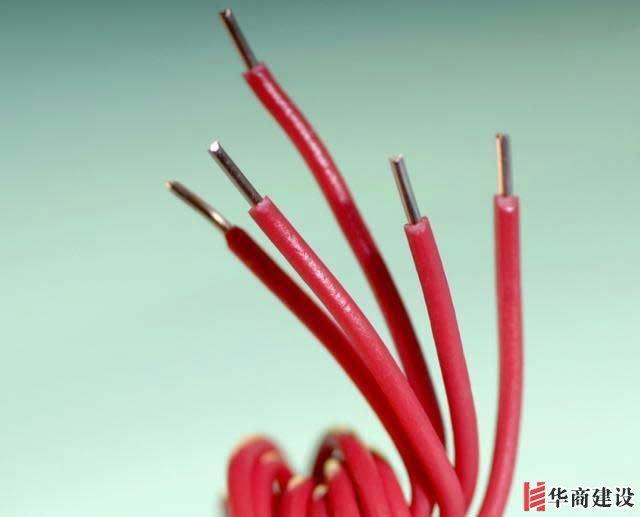 現在裝修都把電線藏在牆壁裏，線路老化瞭能換嗎