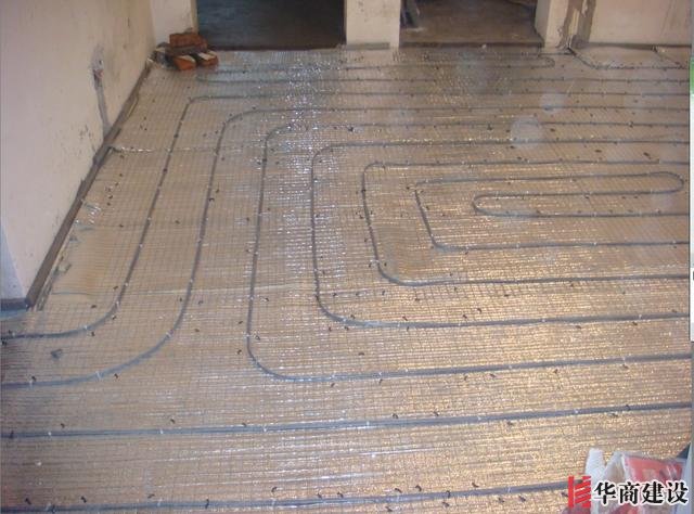 已經裝修完瞭，明暖還能不能改成地暖