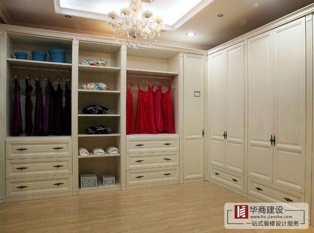 廣州定制衣櫃是在裝修完瞭再做還是先做再裝修