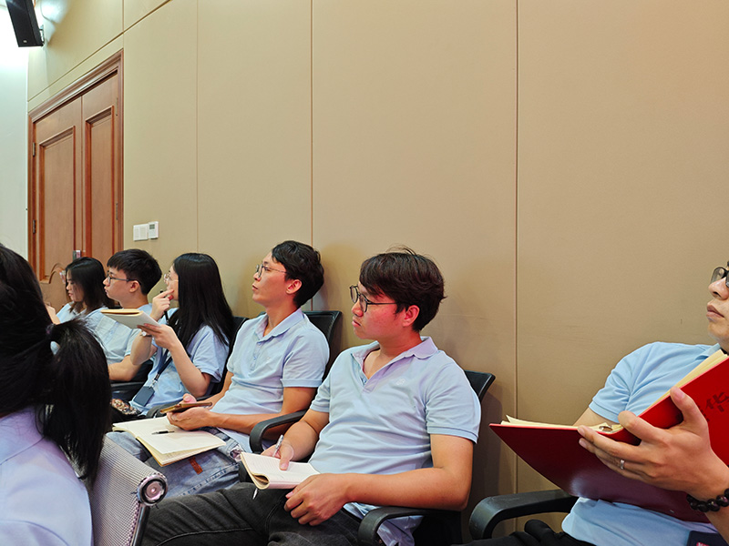 用奮鬥诠釋初心使命，用實幹鑄就責任擔當